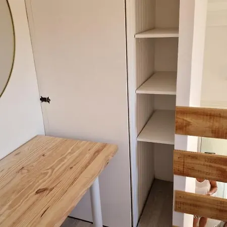 Maisonnette A 200m De La Plage, Terrasse, Clim, Parking Prive, Lave-linge Et Linge De Lit Compris Feriehus *